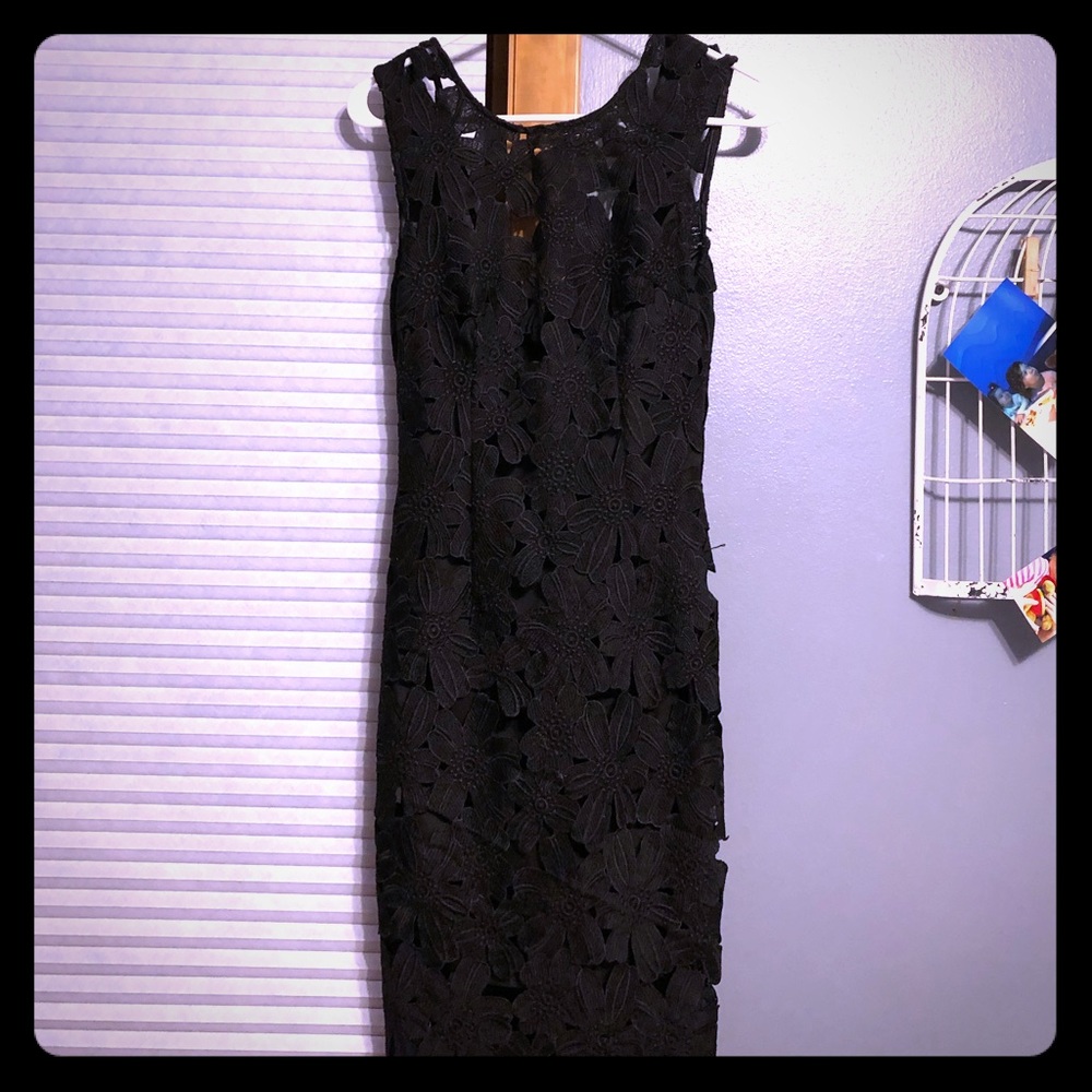 Gorgeous dress - worn once! Special occasions!!